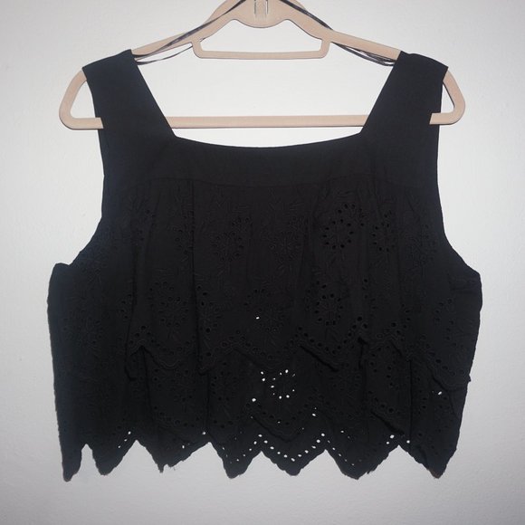 NEW Zara Embroidered Eyelet Crochet Layered Black Tank Top Blouse Sleeveless XL - Picture 2 of 6